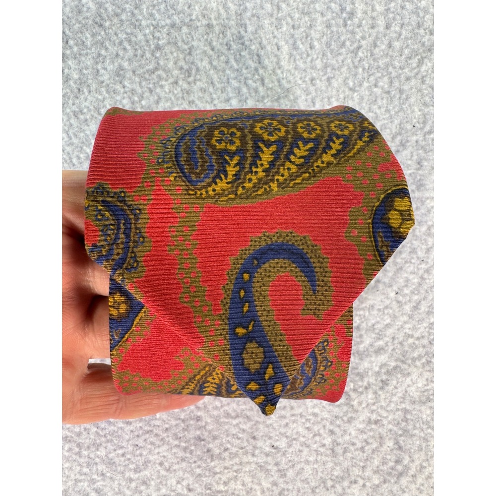 Harrods Knightsbridge Silk Tie Red Paisley John Comfort London Made in England